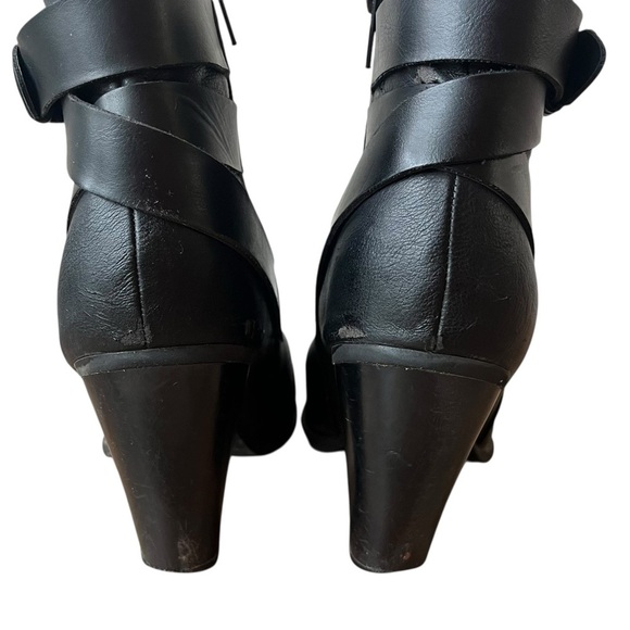 Apt. 9 Black Ankle Boots Size 8.5 – Heeled Booties w/ Buckle Detail Faux Leather - Picture 14 of 16
